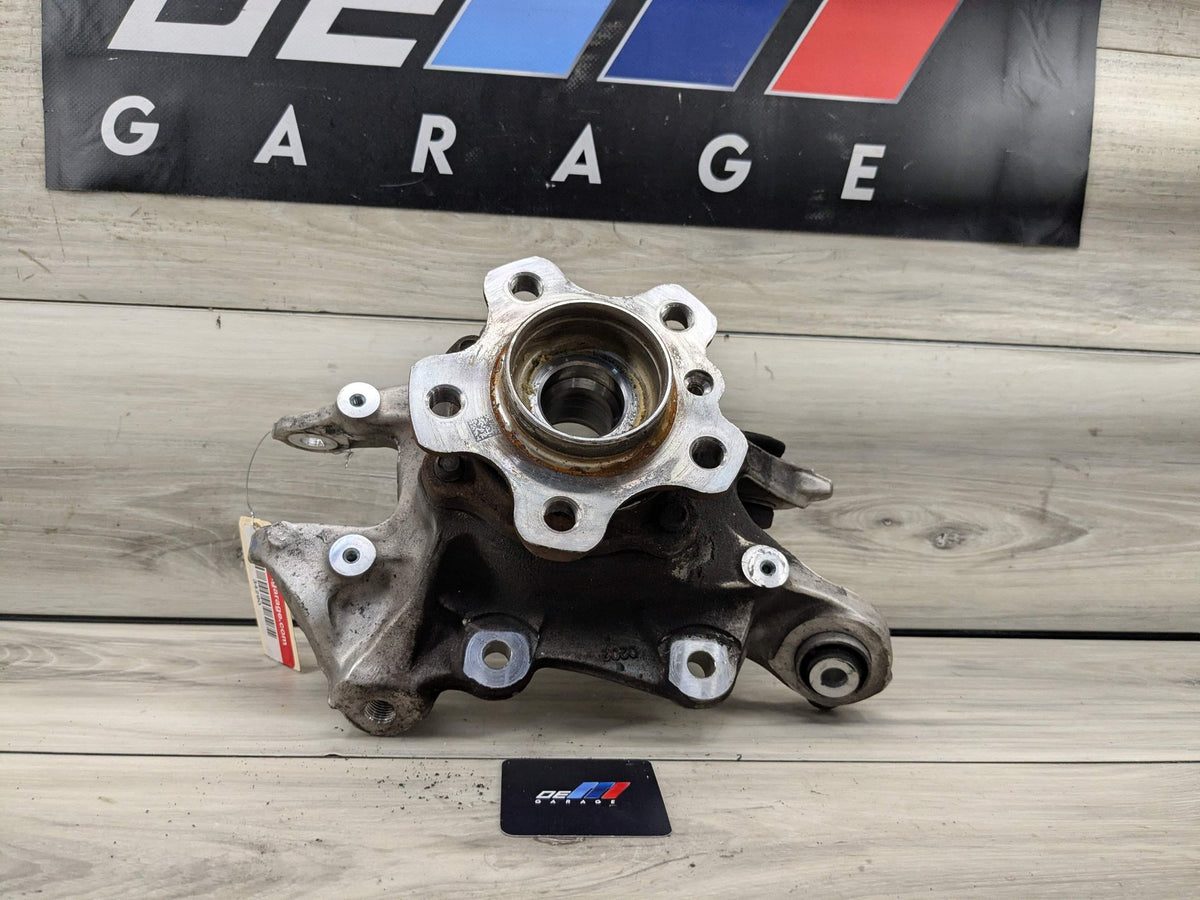 2021 BMW M340i G20 Rear Left Driver Spindle Knuckle w/ Bearing 6899305 19-25 OEM BMW G20 330 M340 REAR Left Driver Knuckle Wheel Hub Spindle Bearing