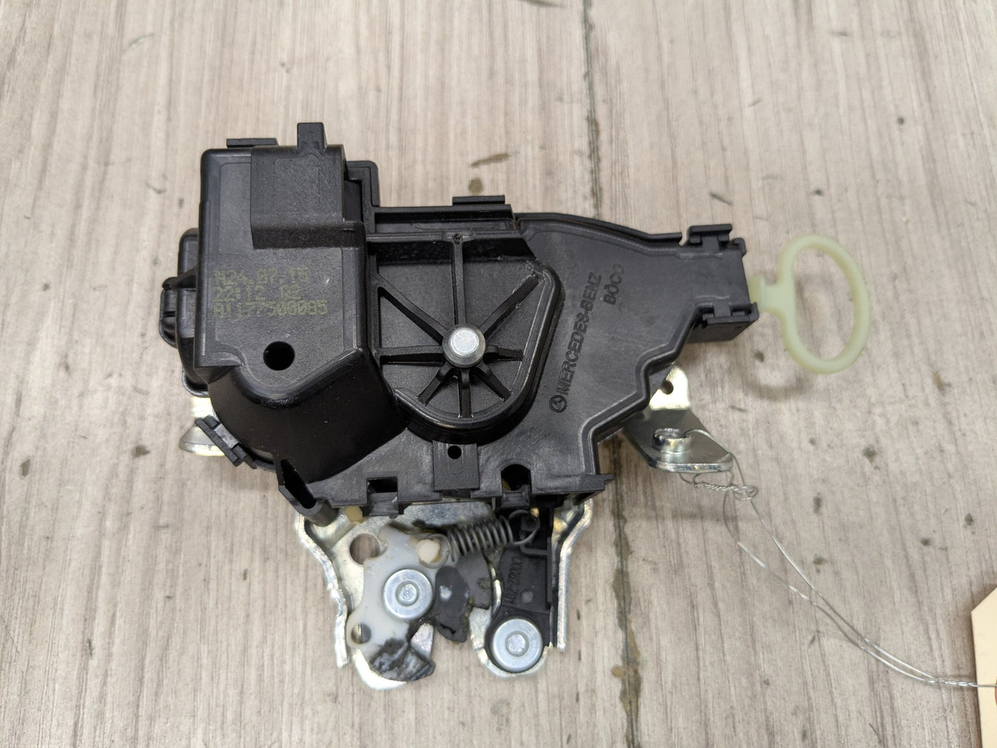 2015-2021 Mercedes-Benz C43 W205 Liftagte Trunk Lid Liftgate Lock Latch Actuator A1177500085