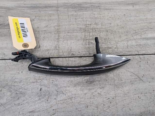 2016 - 2022 BMW 750i G12 Front Left Driver Exterior Door Handle w/ Comfort Access 7413575 N63B44O2