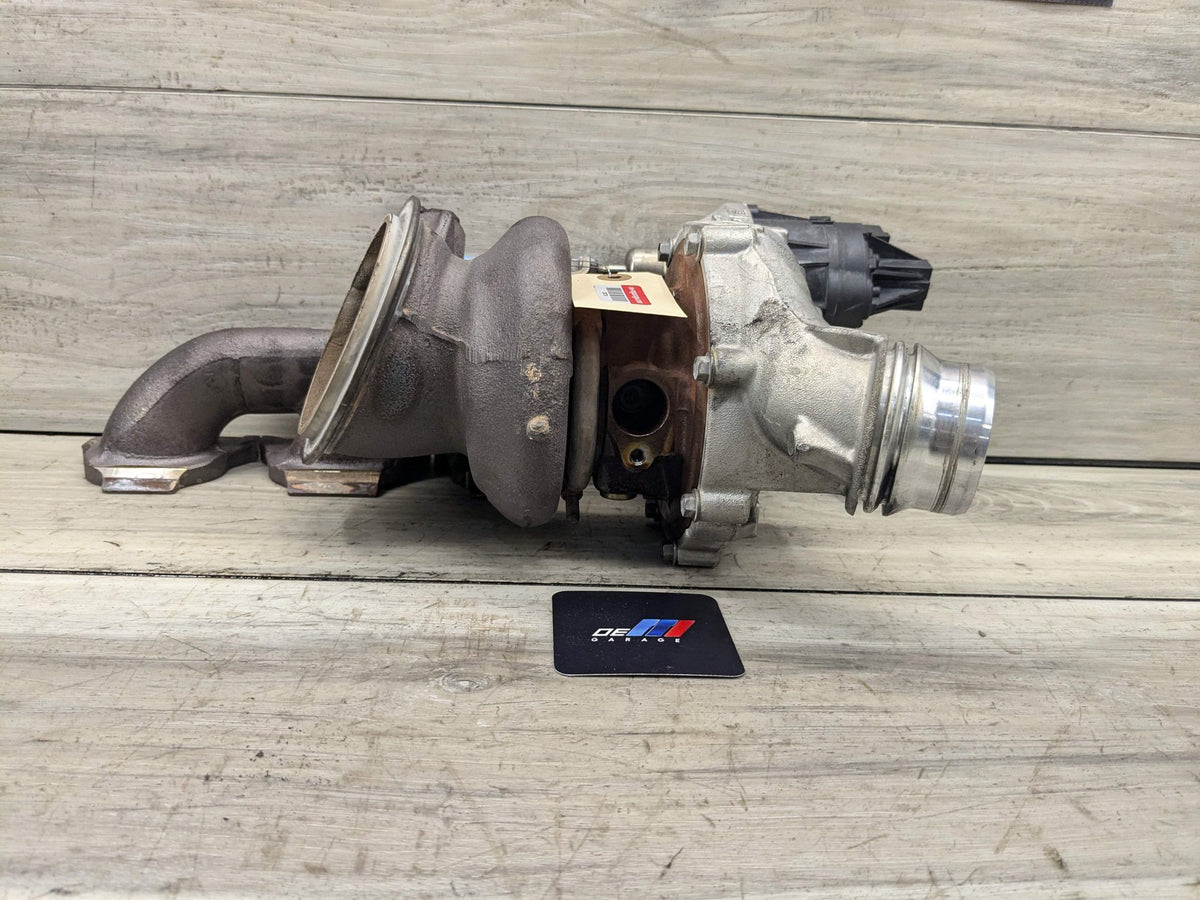 OEM BMW G01 G20 G22 G23 G26 G30 G42 330 430 530 Turbo Charger w Manifold B46 K