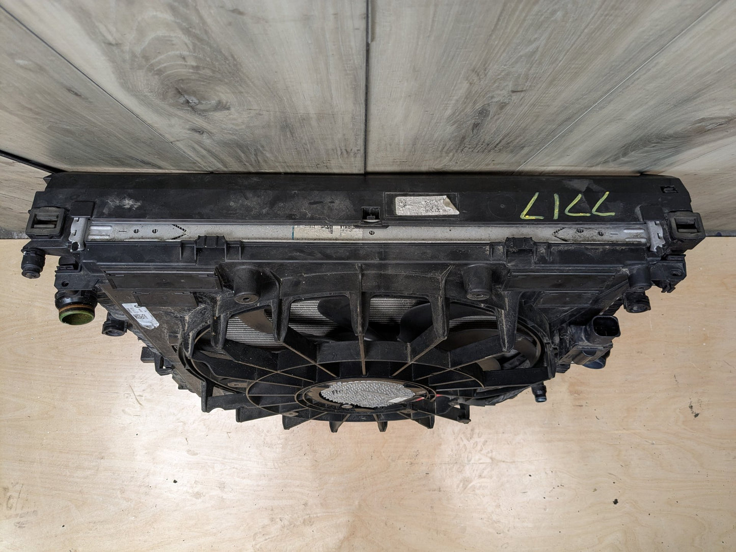 18-24 OEM BMW G01 G02 X3 X4 30i 30iX B46 Radiator Condenser Fan Shroud SET 600W