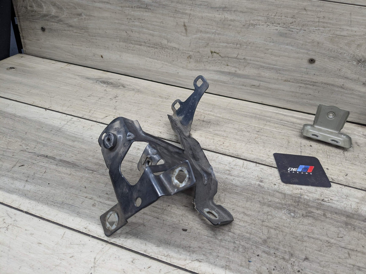 16-19 OEM BMW G11 G12 740 750 Front Left Driver Side Fender Holder Bracket SET
