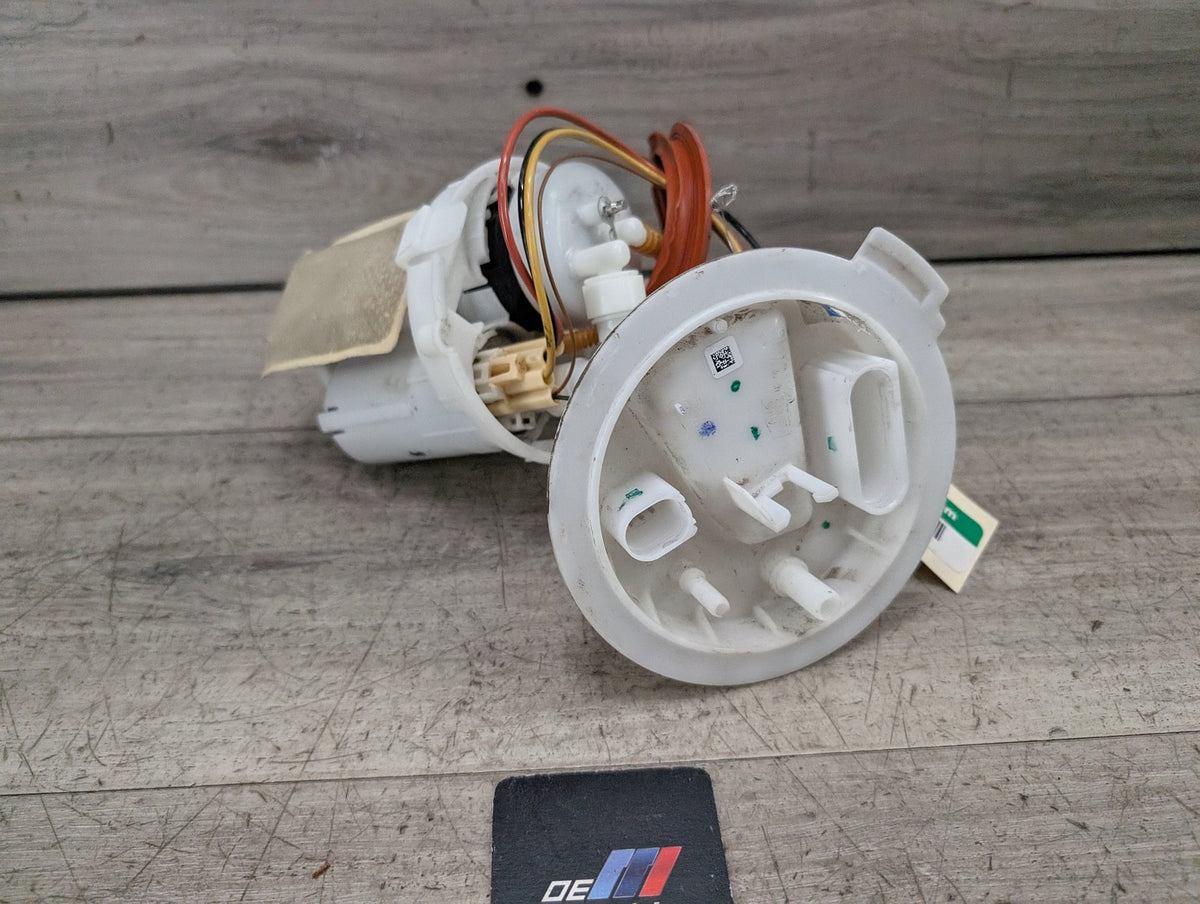 17-25 OEM AUDI A4 A5 S4 S5 Engine 2.0L Gas Fuel Tank Sending Pump Unit Assembly