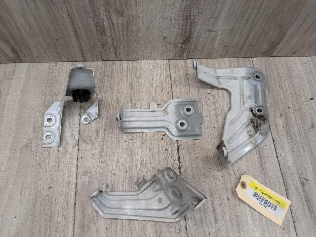 18-24 OEM BMW G01 G02 F97 F98 X3 X4 Left Driver Fender Wing Holder Bracket SET