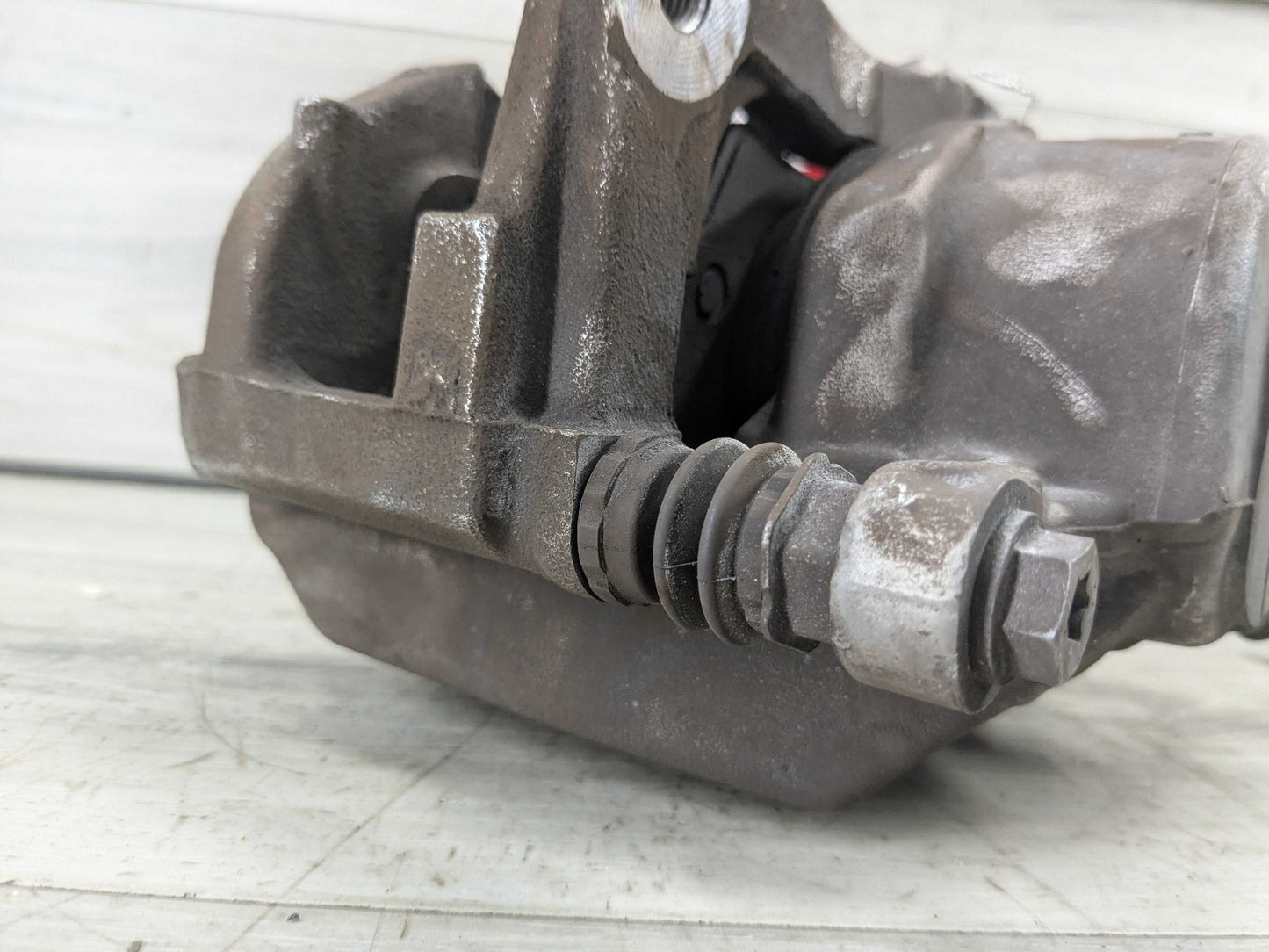 OEM BMW G01 G20 G22 G23 G26 G29 X3 330 430 FRONT Right Passenger Brake Caliper