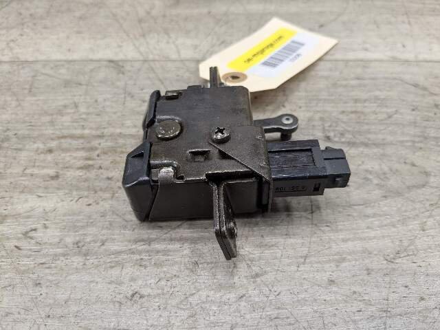 1996 - 2003 BMW Z3 E36 Liftagte Trunk Lid Liftgate Lock Latch Actuator 1944690 M54B25O0