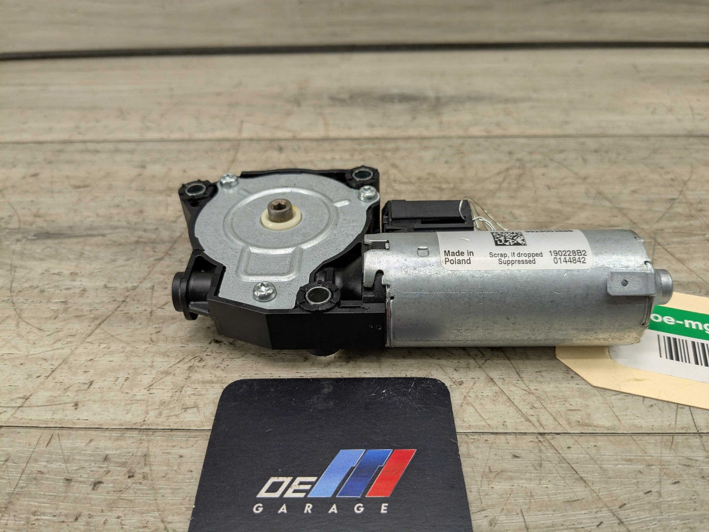 2020 BMW M340i G20 Sunroof Sun Roof Glass Motor 7424804 OEM BMW G20 G22 G26 G42 G80 G82 G87 M2 M3 M4 Sunroof Moonroof Motor Drive Unit