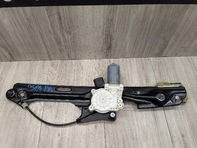 11-18 OEM BMW F25 X3 Front Right Passenger Door Window Regulator Motor