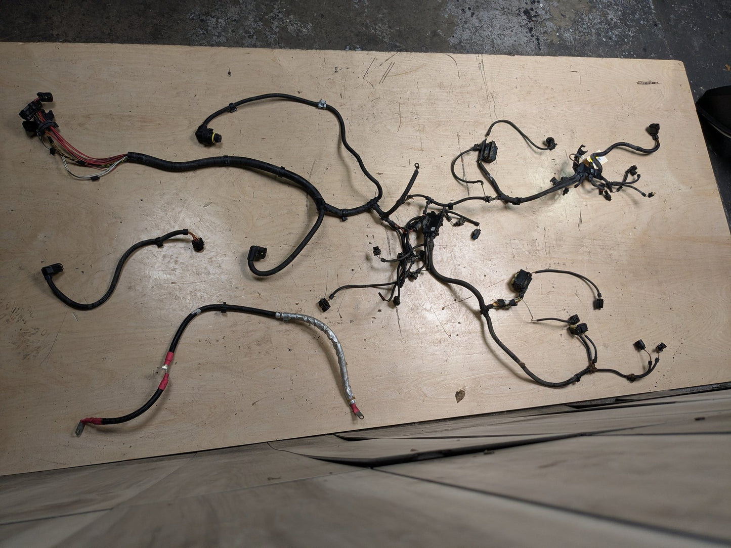 2011-2016 BMW 528i F10- Engine Wiring Wire Harness PN: 7605915