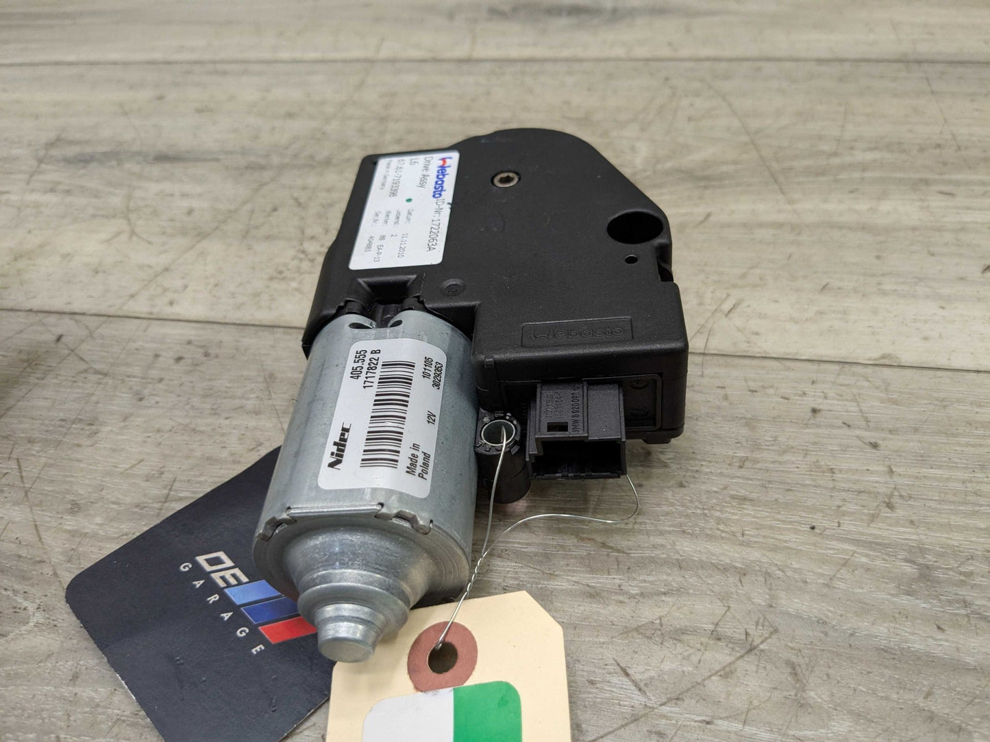 OEM BMW F02 F06 F10 F13 F16 F22 F30 F32 F36 F80 F82 Sunroof Glass Motor Drive
