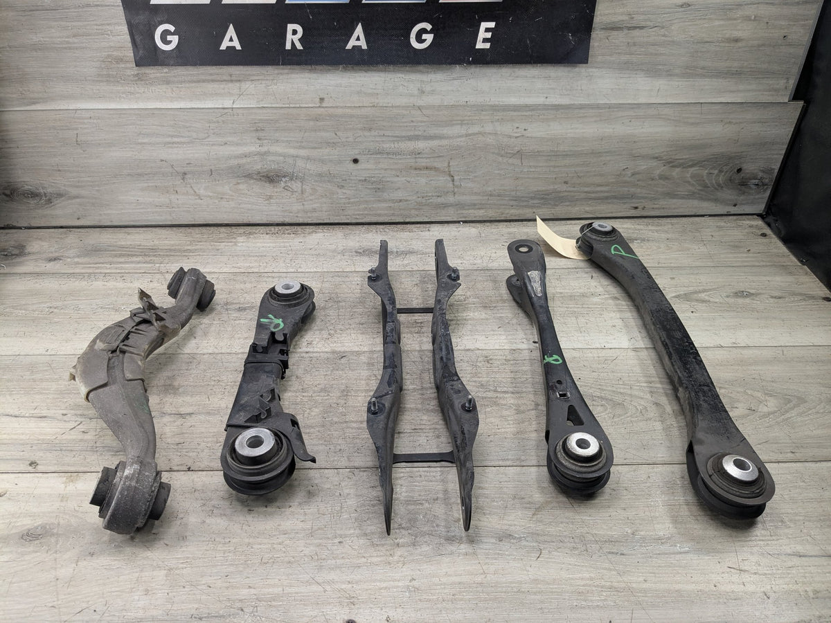 2017-2023 BMW M550i G30 Rear Right Passenger Control Arms SET 6861114 OEM BMW G11 G12 G14 G15 G16 G30 Rear Right Passenger Upper Lower Control Arm SET