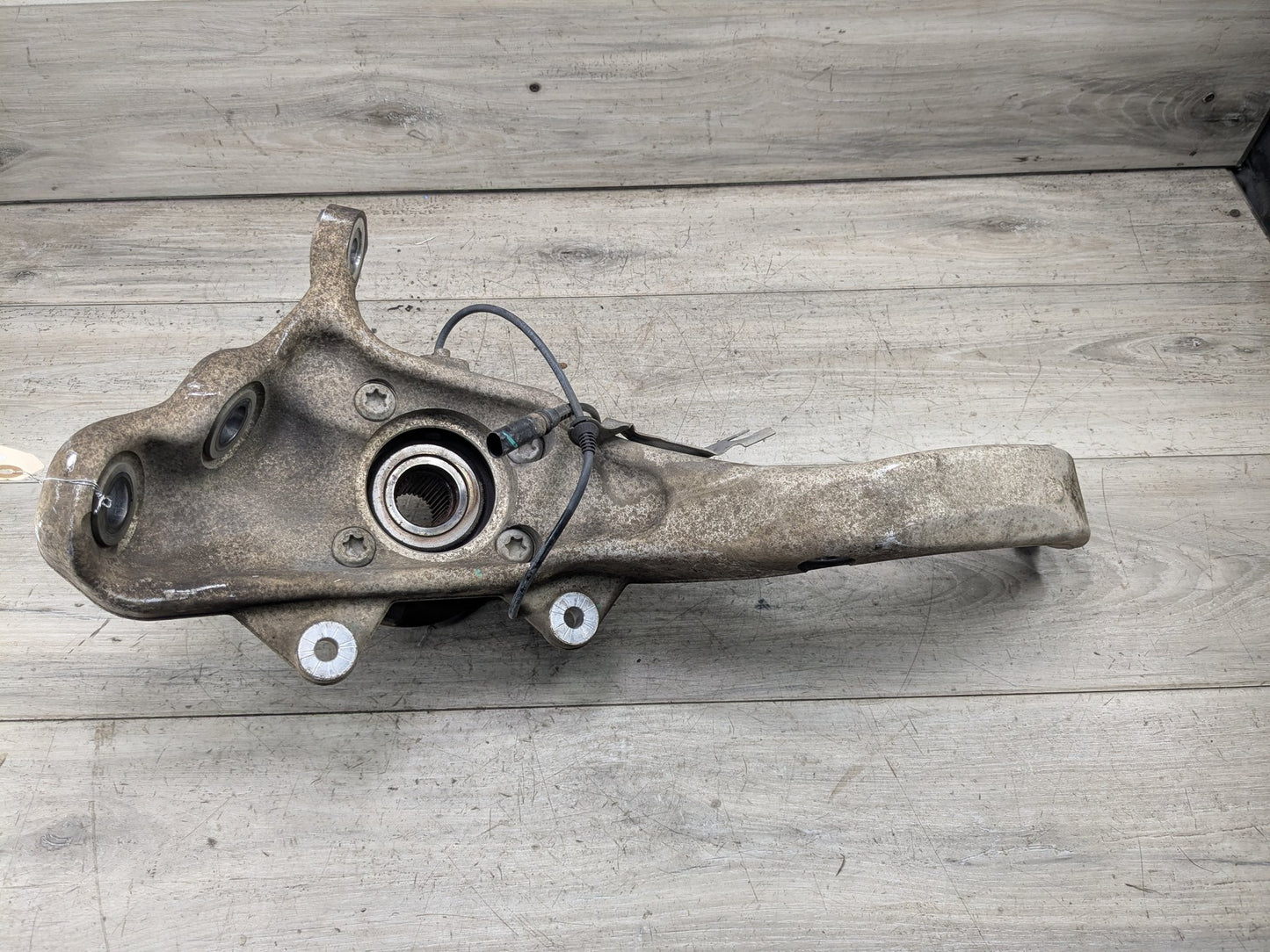 OEM BMW E70 F15 F16 X5 X6 Front Right Passenger Spindle Hub Knuckle Bearing