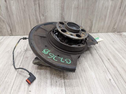 2014 Mercedes-Benz E550  Front Right Passenger Spindle Knuckle w/ Bearing 0
