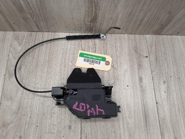 2011 BMW 135i E88 Liftgate Trunk Lid Liftgate Lock Latch Actuator 7840617