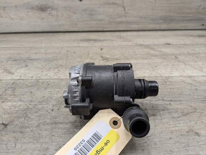 16-24 OEM BMW F90 G11 G12 G30 M5 Engine Electric Auxiliary Water Coolant Pump