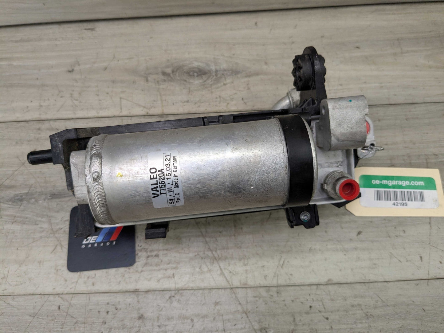 2021 BMW 330i G20 Condenser w/ Dryer 6805342 OEM BMW G20 G22 G23 G26 G29 G42 AC Condenser Air Conditioning Radiator Drier