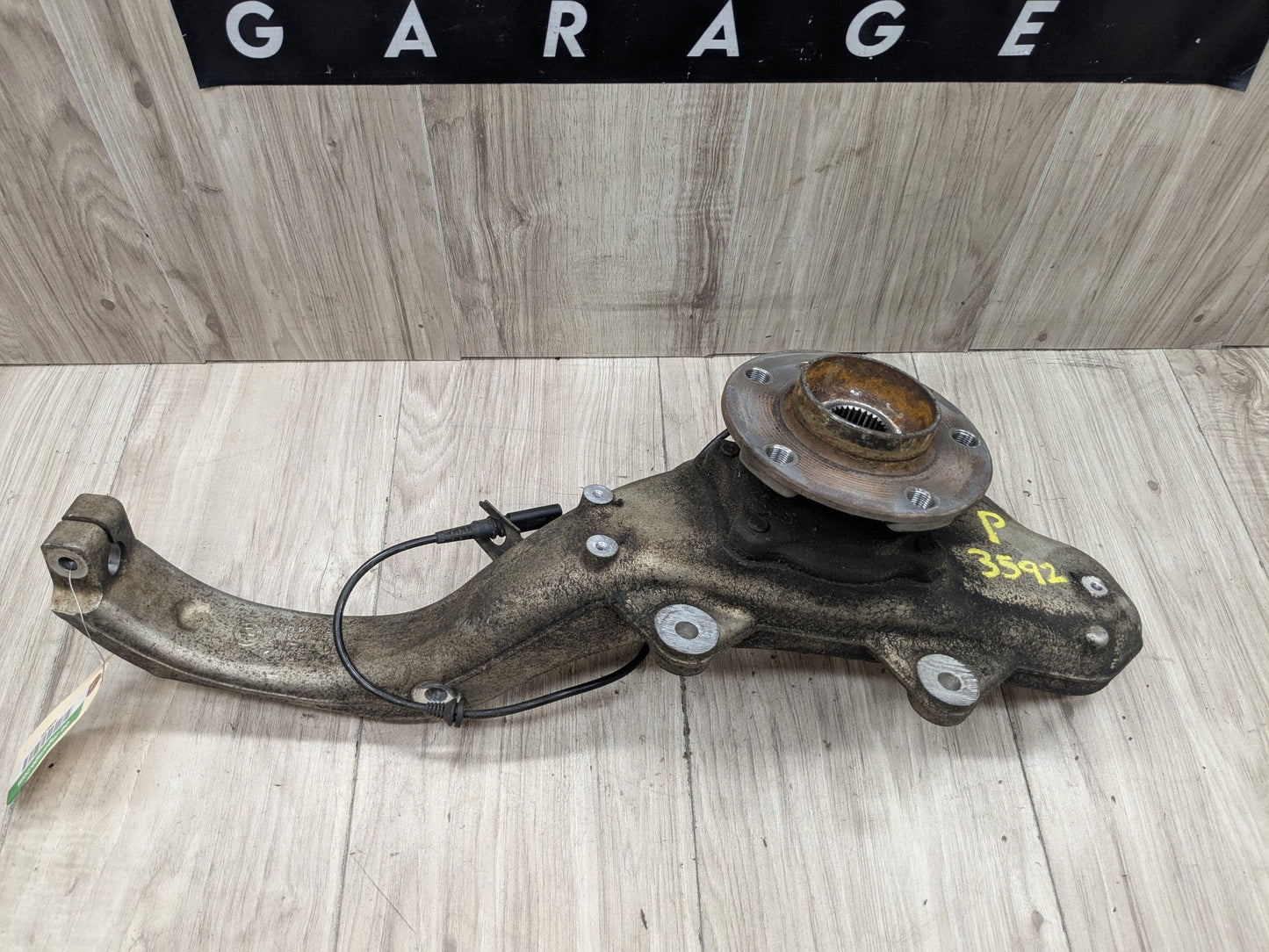 OEM BMW E70 F15 F16 X5 X6 Front Right Passenger Spindle Hub Knuckle Bearing