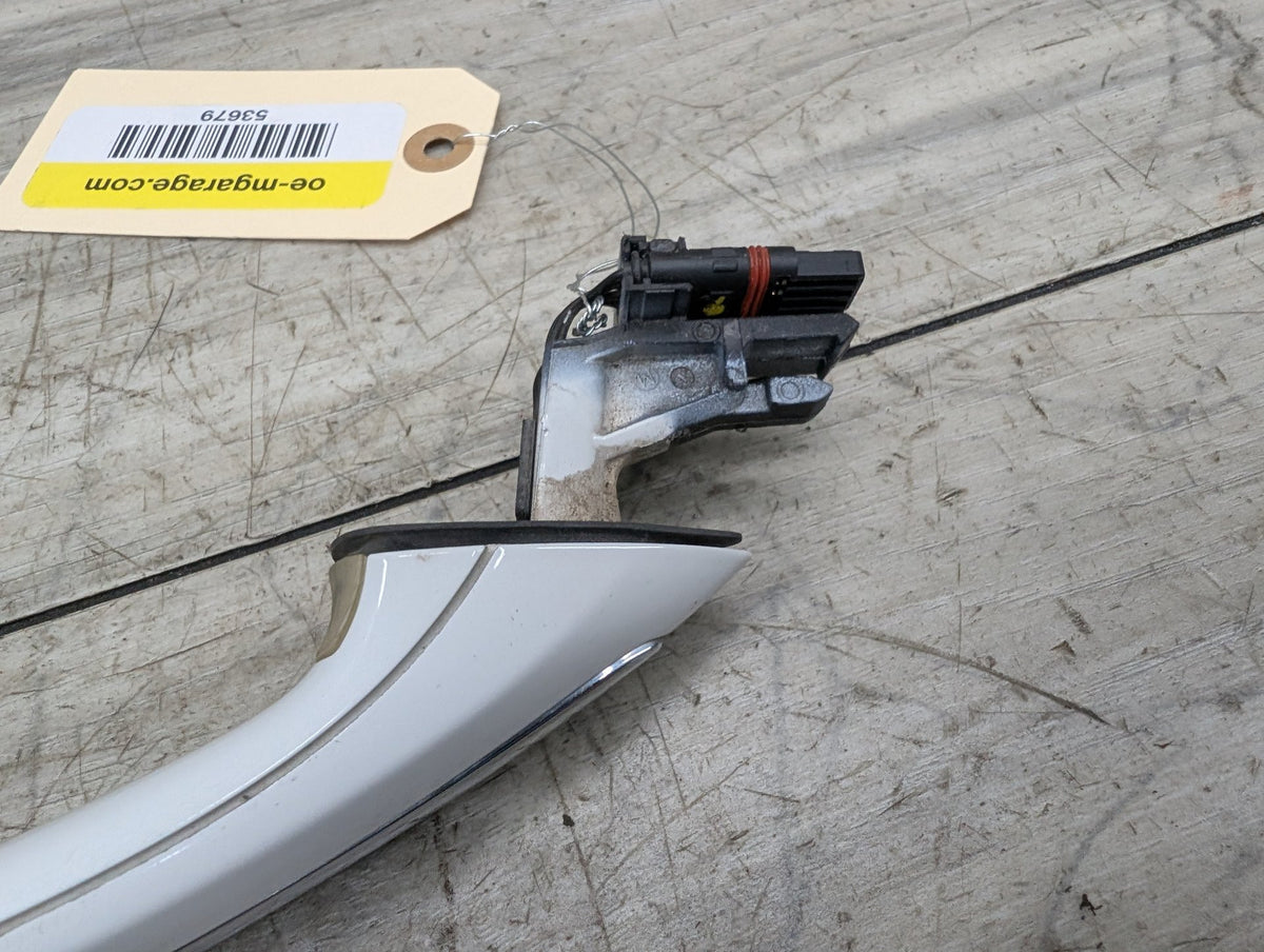 2011-2016 BMW 528i F10 Front Right Passenger Exterior Door Handle w/ Comfort Access 7305276 OEM BMW F02 F06 F10 F13 M5 Front Rear Right Passenger Door Handle COMFORT ACCESS OEM