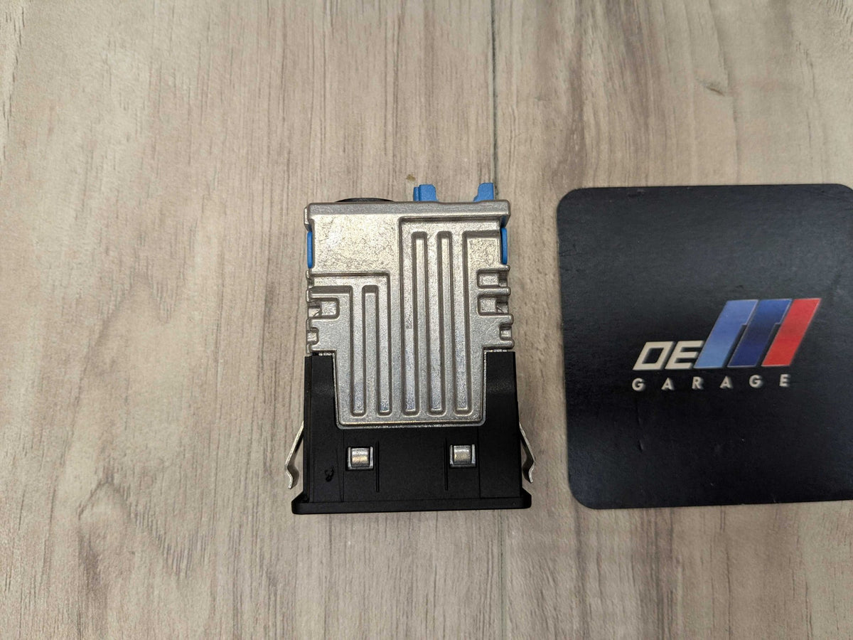 OEM BMW F44 F48 F97 G01 G05 G12 G20 G30 G80 USB Dual Type C Charger Port Socket OEM