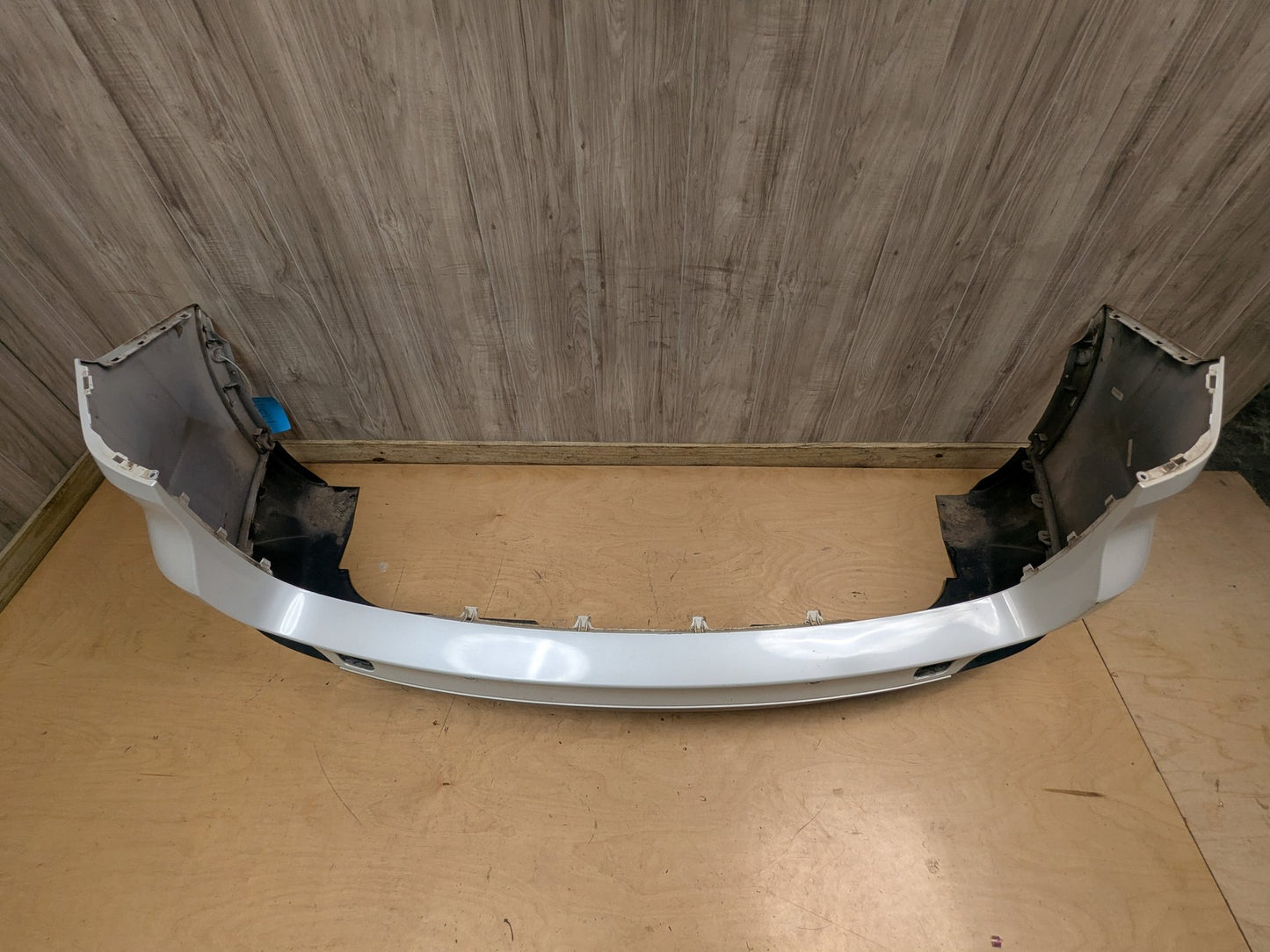14-18 OEM BMW F15 X5 Rear Bumper Cover Panel Assembly White A96 MINERALWEISS METALLIC (A96)