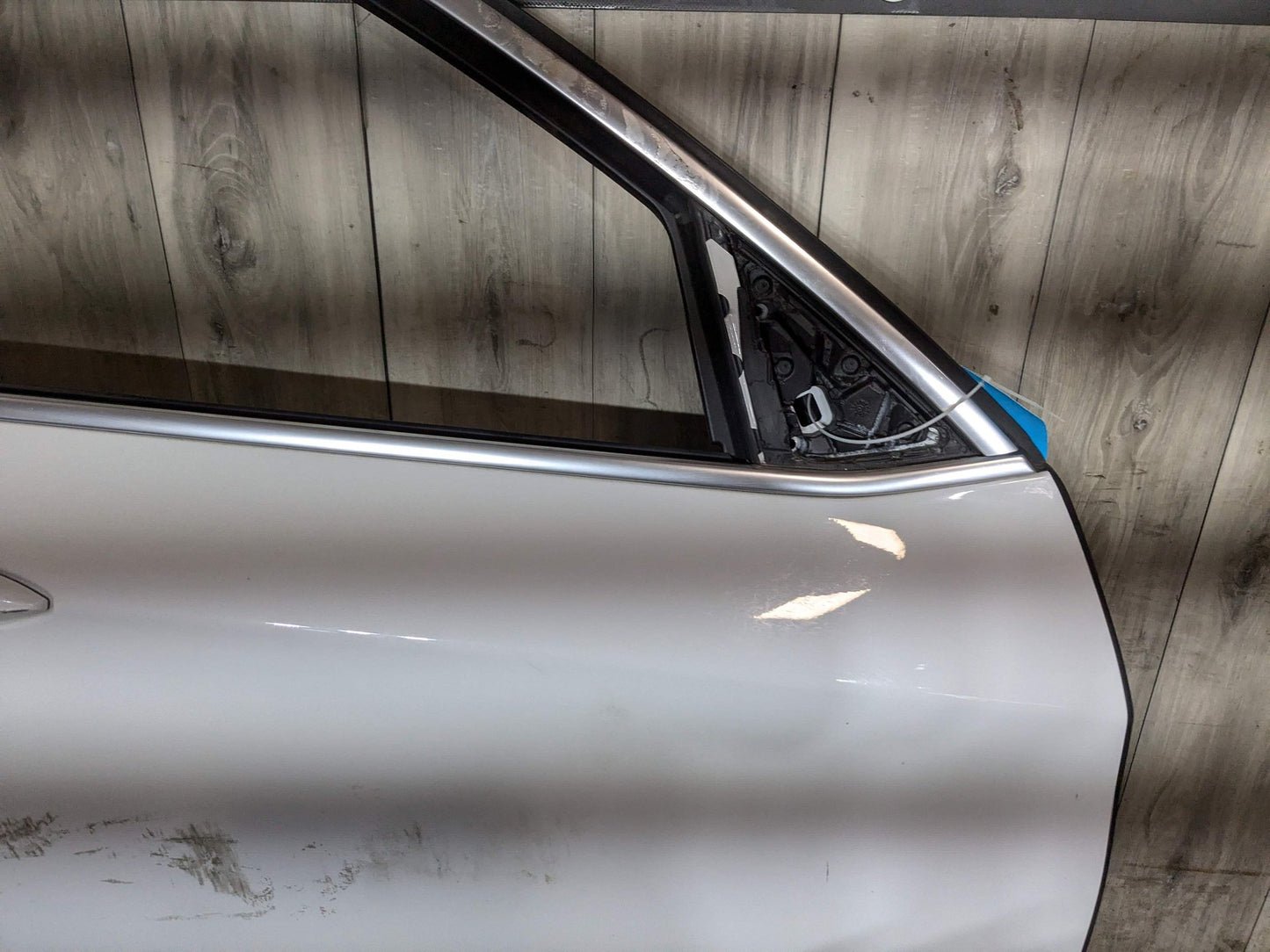 *16-22 OEM BMW F48 X1 Front Right Passenger Side Door Shell Panel White 300 White Alpinweiß Iii (300)