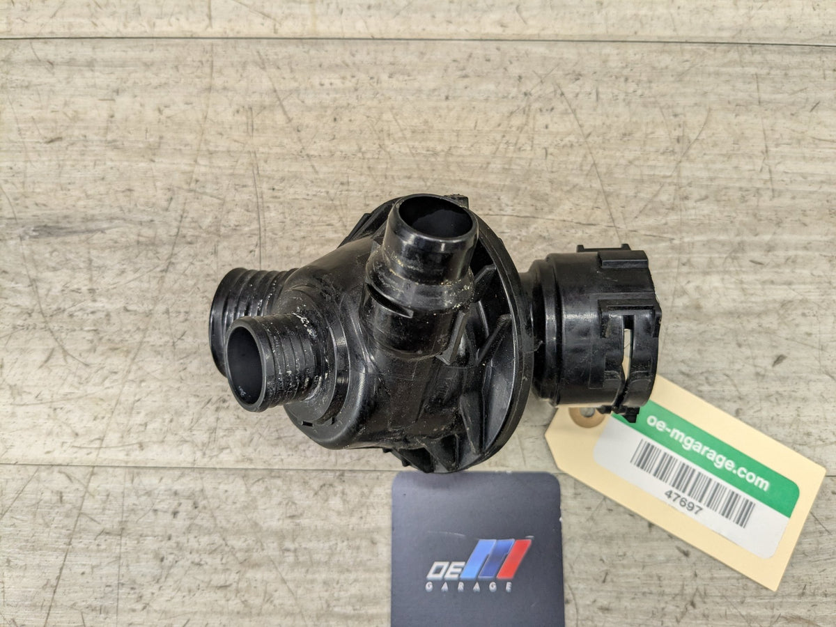 AFT BMW F15 F16 F23 F30 F32 F33 F36 Engine N55 Water Coolant Thermostat Housing