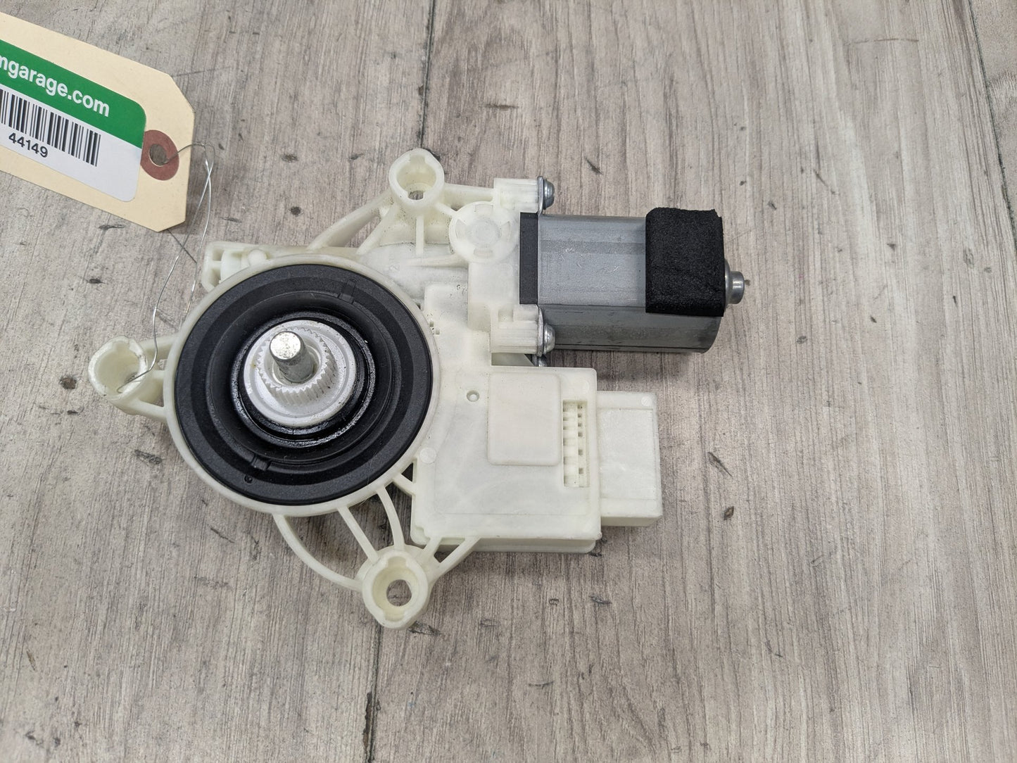 2019 BMW 330i G20 Front Left Driver Door Window Glass Regulator Motor 8495865 19-24 OEM BMW G20 G80 330 M340 Front Left Driver Door Window Regulator Motor