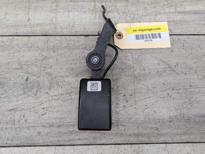 OEM BMW F90 M5 G30 530 540 M550 Rear Right Passenger Seatbelt Seat Belt Buckle