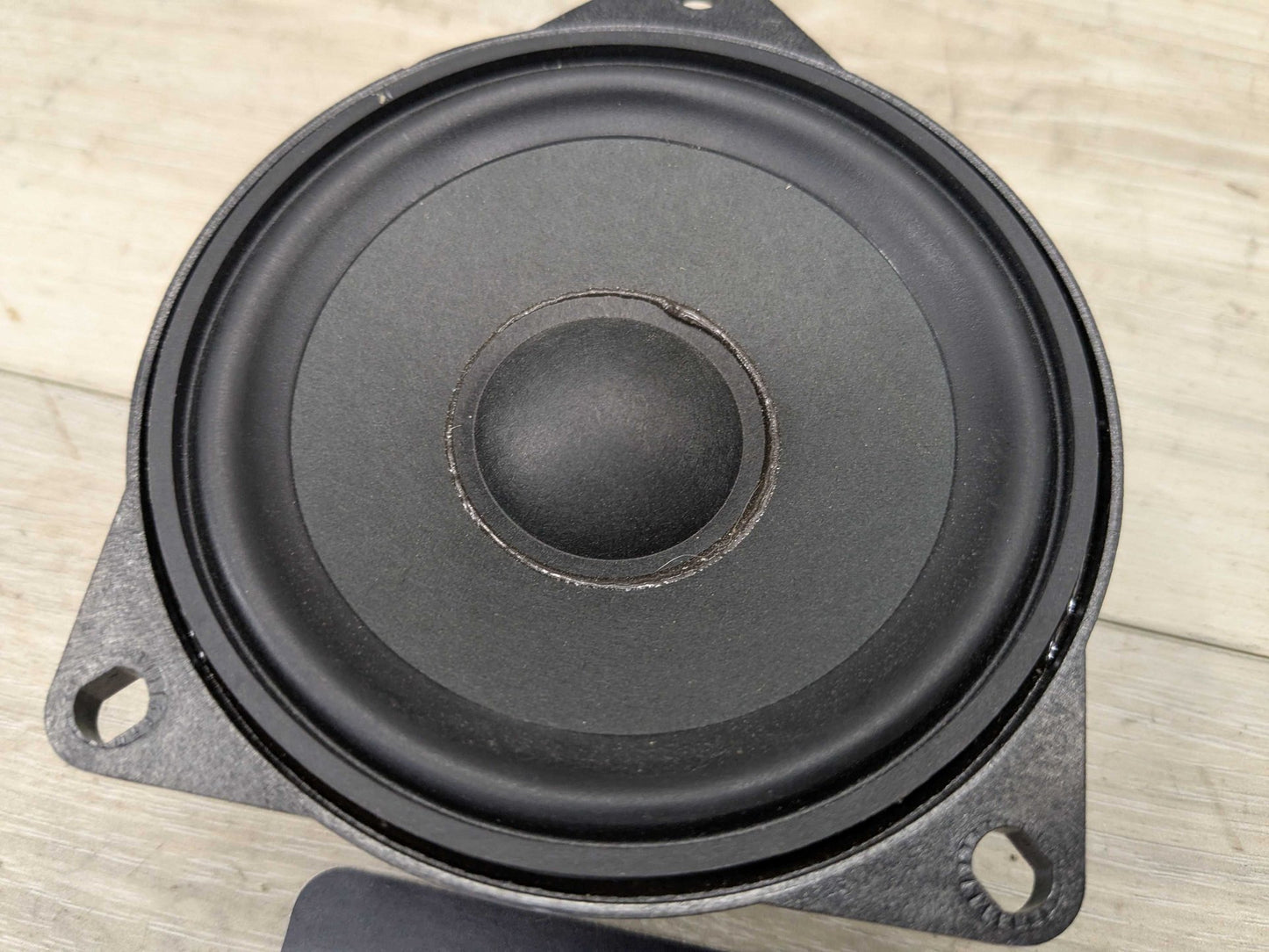 Speaker 19-24 OEM BMW G05 G06 G07 X5 X6 X7 Top Hifi MID Range Loud Speaker