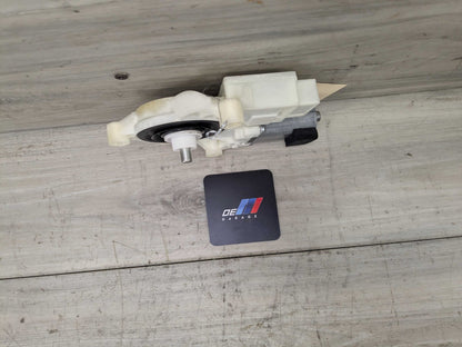 2019 BMW 330i G20 Rear Left Driver Door Window Glass Regulator Motor 8495867 19-24 OEM BMW G20 G80 330 M340 M3 Rear Left Driver Door Window Regulator Motor