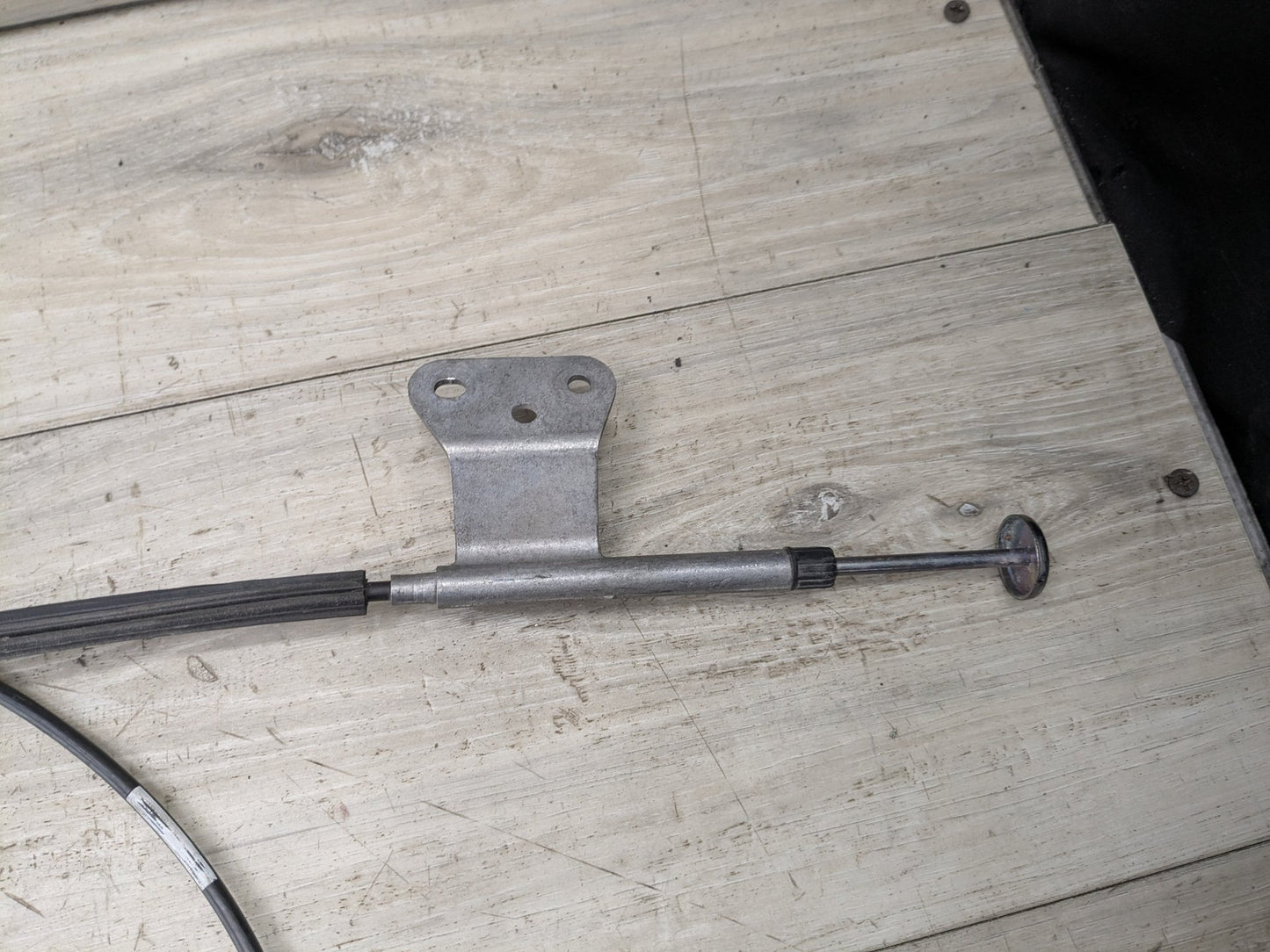 18-24 OEM AUDI Q5 SQ5 Transmission Shift Cable Linkage Mechanism w/ Mount