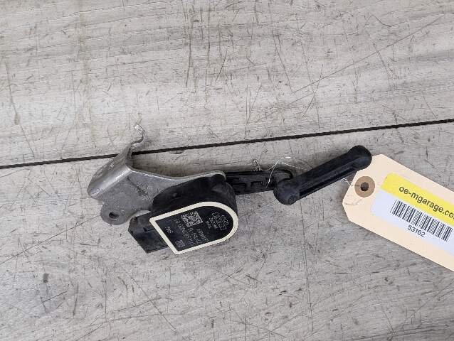 OEM BMW F30 F80 G20 G30 M3 Front Rear Left Right Suspension Height Level Sensor