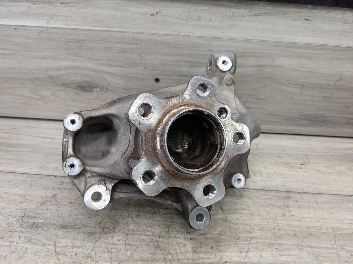 19-25 OEM BMW G20 G22 G23 FRONT Right Passenger Hub Spindle Knuckle Bearing RWD