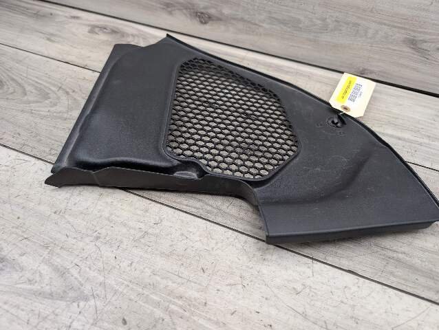 OEM BMW F90 M5 G30 530 540 M550 Front Right Engine Support Sealing Cover Trim