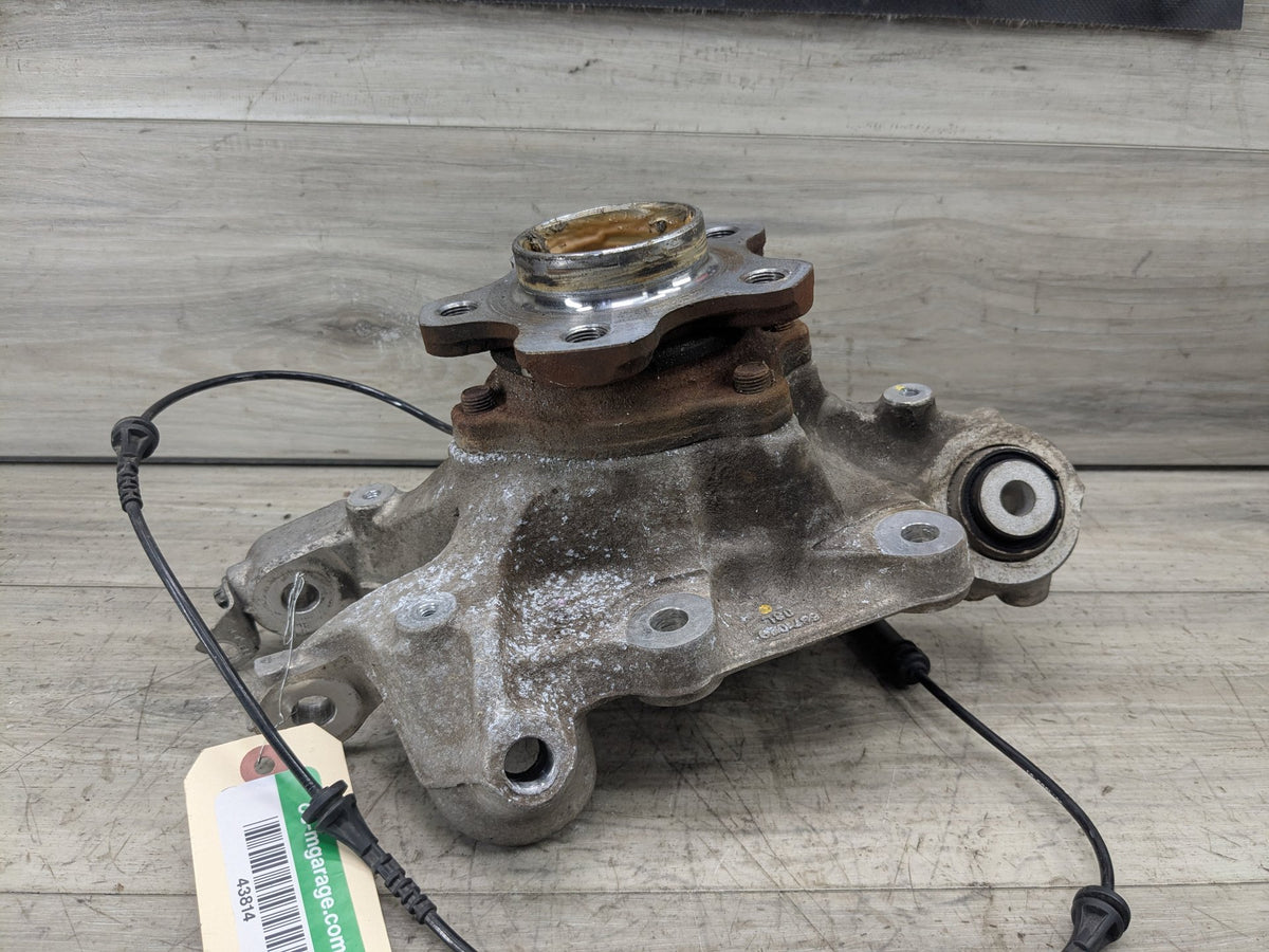 OEM BMW G01 X3 30i 30iX M40iX REAR Left Driver Knuckle Wheel Hub Spindle Bearing