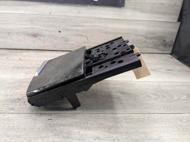 OEM BMW F90 G30 G32 530 540 M550 M5 Center Console Storage