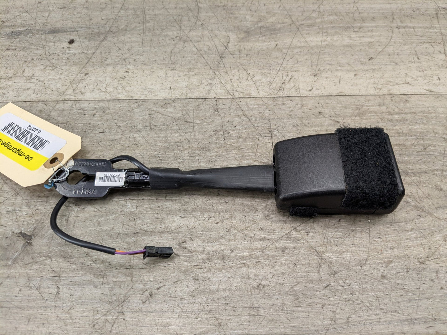 OEM BMW F15 F16 F85 F86 X5 X6 Front Left Driver Right Passenger Seat Belt Buckle