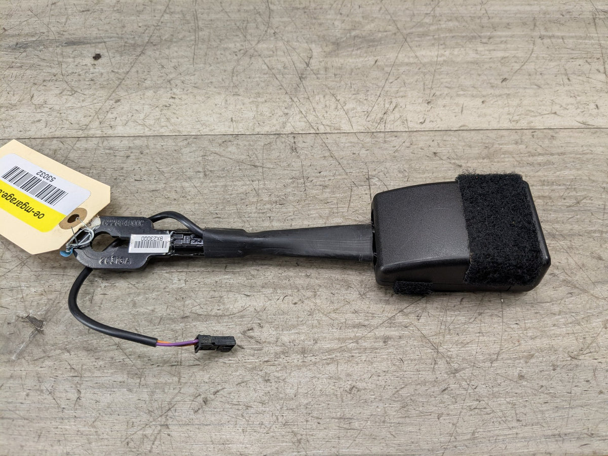 OEM BMW F15 F16 F85 F86 X5 X6 Front Left Driver Right Passenger Seat Belt Buckle