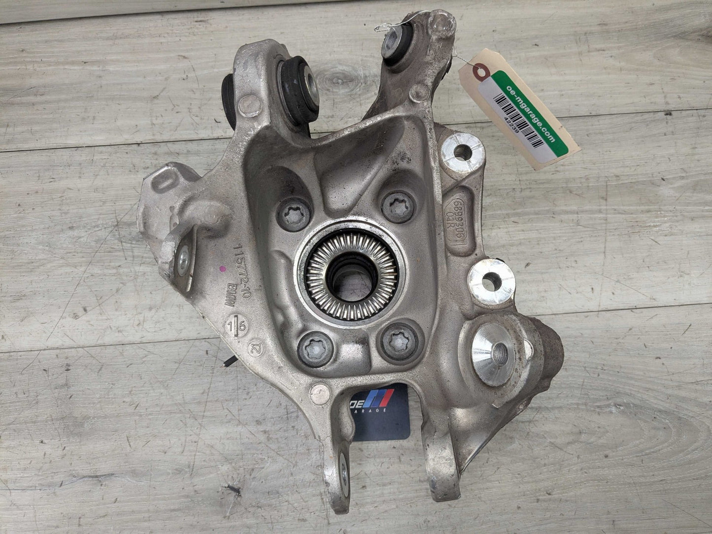 OEM BMW G20 330 M340 REAR Right Passenger Knuckle Wheel Hub Spindle Bearing