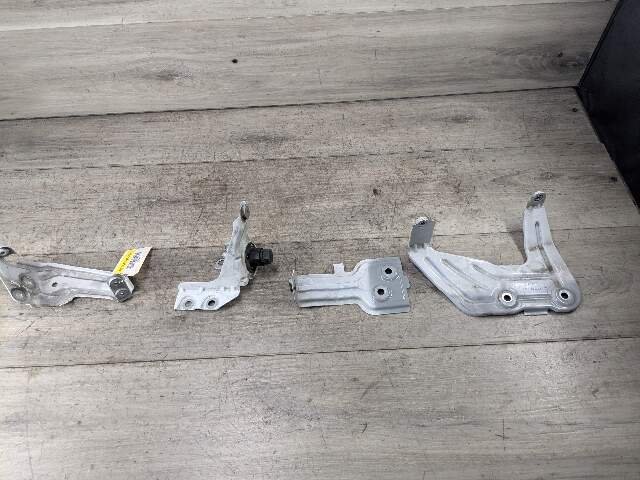 18-24 OEM BMW G01 G02 F97 F98 X3 X4 Left Driver Fender Wing Holder Bracket SET