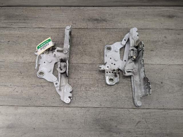 OEM BMW F22 F23 F30 F32 F33 F34 F36 F80 F82 F83 F87 Left Right Hood Hinges PAIR