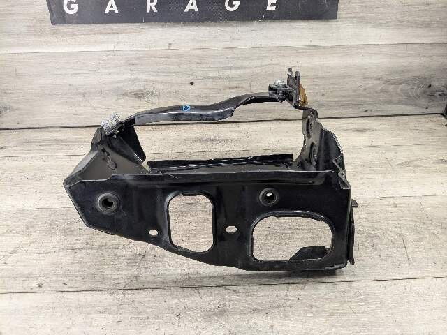 16-24 OEM BMW G12 G30 F90 M5 M8 Left Bumper Radiator Support Crash Reinforcement