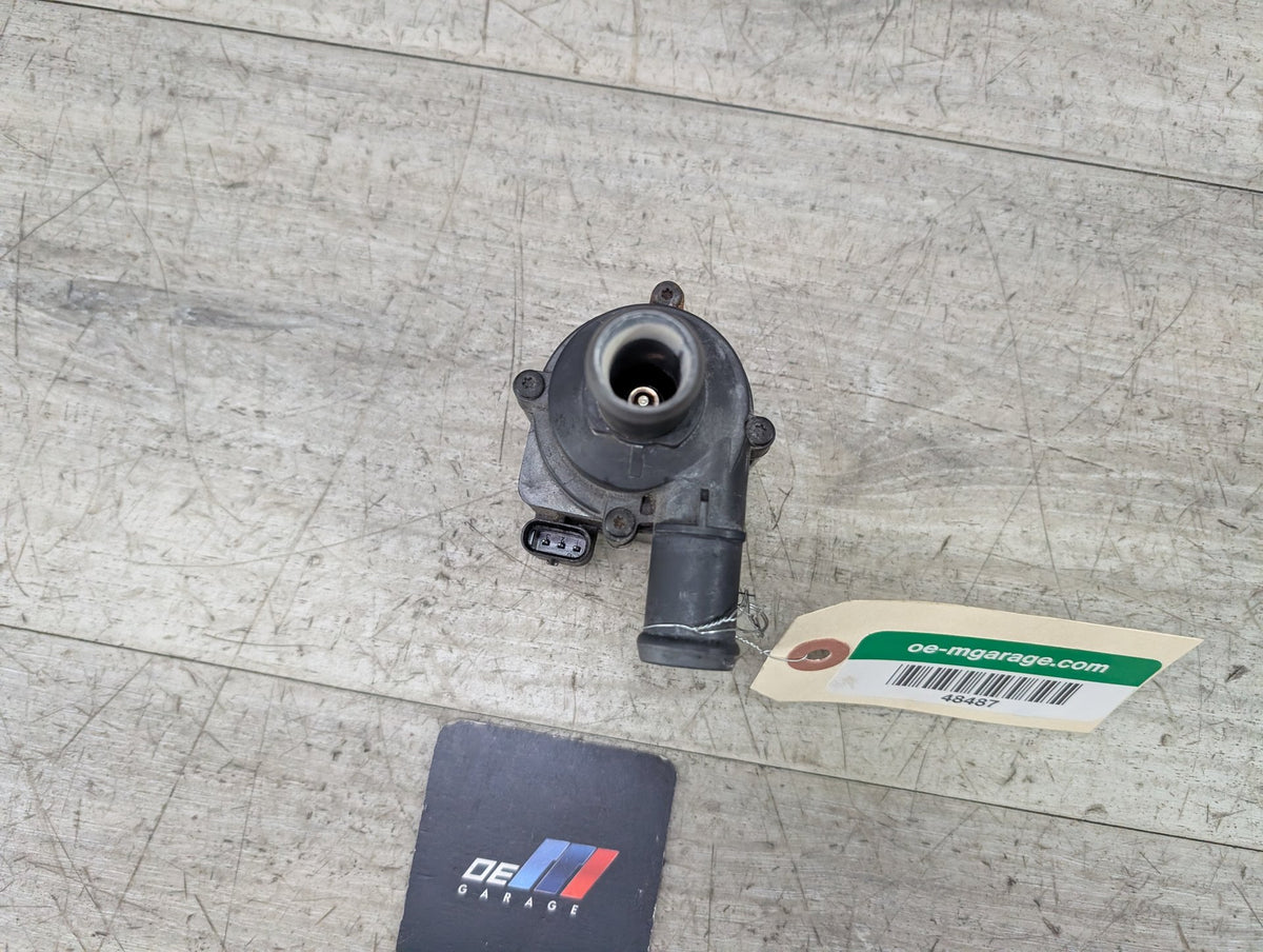 17-25 OEM AUDI A4 B9 Engine EA888 CYMC 2.0L Auxiliary Electric Water Pump