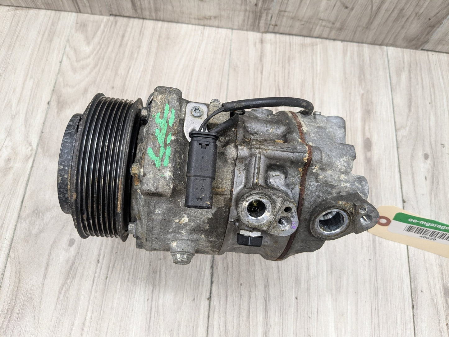 OEM BMW F90 F93 G05 G07 G12 G16 G30 AC Compressor Clutch Pump W/ Pulley N63 S63