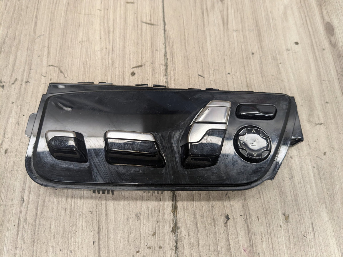 OEM BMW F90 G11 G12 G30 G32 M5 Front Left Driver Seat Adjustment Control Switch