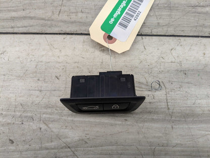 OEM BMW F02 F10 F15 F48 F90 G01 G20 G30 G80 X3 Rear Trunk Lid Center Lock Switch