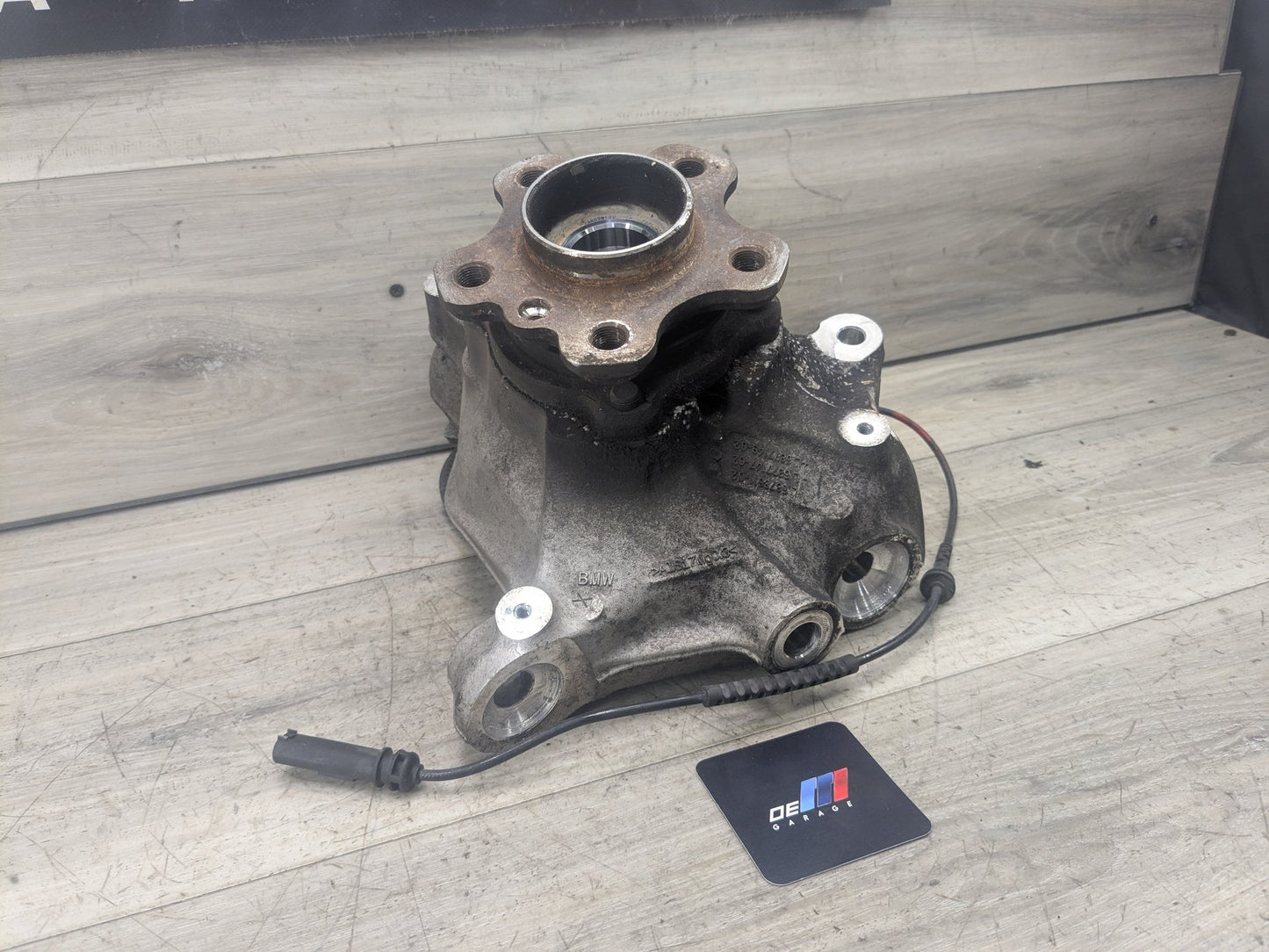 OEM BMW G20 G22 G23 330 M340 FRONT Left Driver Hub Spindle Knuckle Bearing AWD