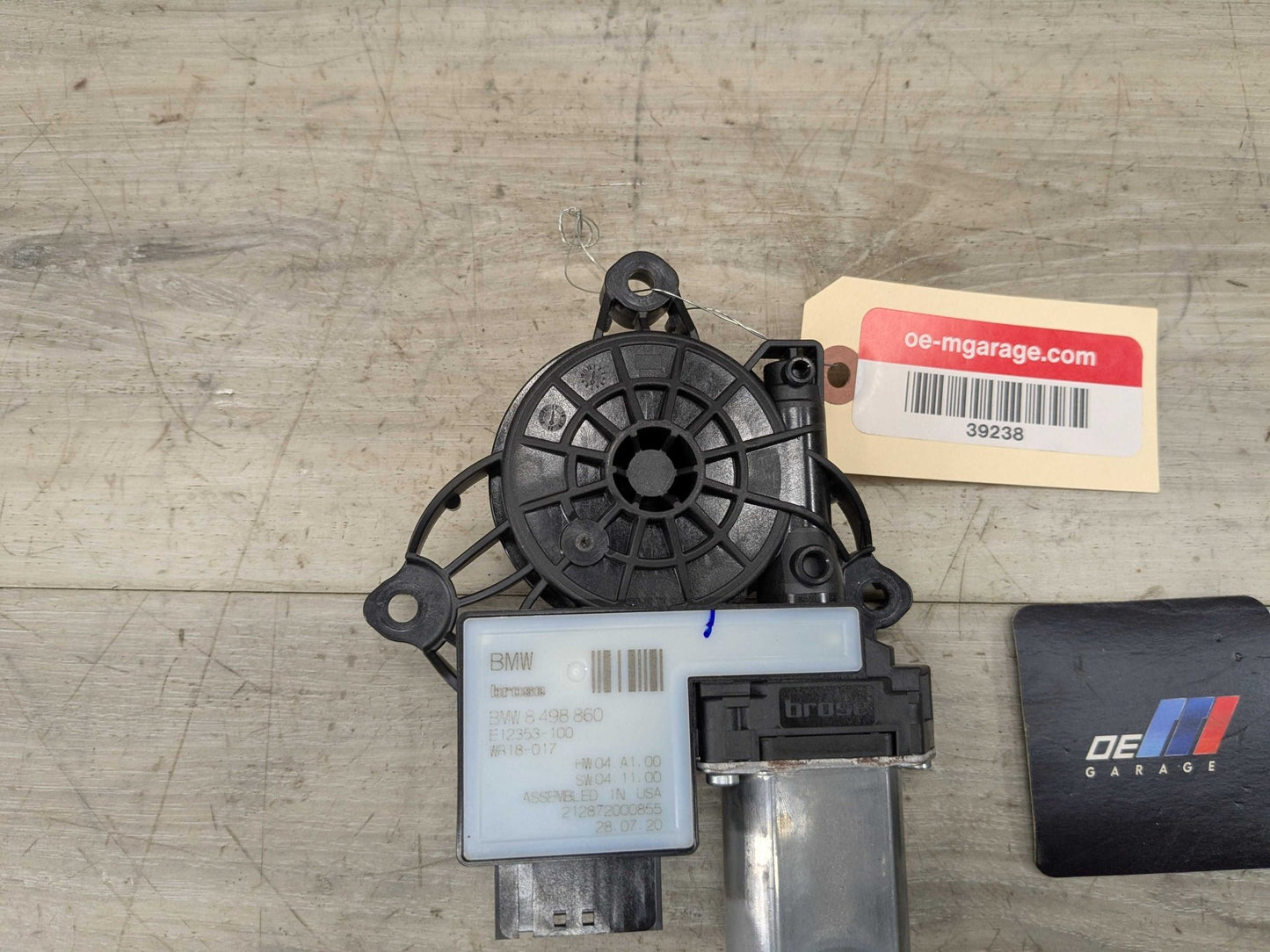 2021 BMW M340i G20 Front Right Passenger Door Window Glass Regulator Motor 8498860 OEM BMW G20 G80 330 M340 M3 FRONT Right Passenger Door Window Regulator Motor
