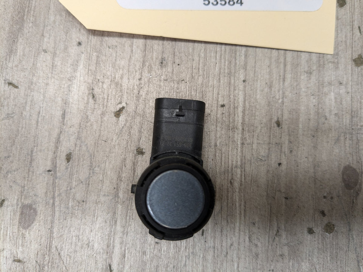 2017-2023 BMW M550i G30 Bumper PDC Parking Distance Sensor 9283200 OEM BMW F15 F90 G02 G12 G30 X3 X5 Front Rear Bumper Parking Distance PDC Sensor Blue OEM