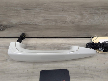 OEM BMW F23 F30 F32 F80 F82 M3 Right Passenger Door Handle COMFORT ACCESS White